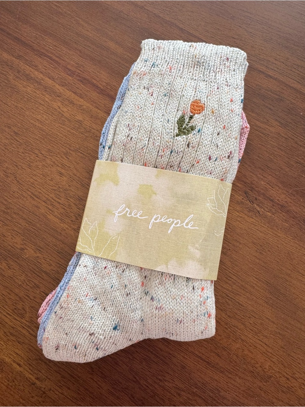 Free People Women's 3-pack Of Crew Length Socks Cream Blue Pink One Size NWT